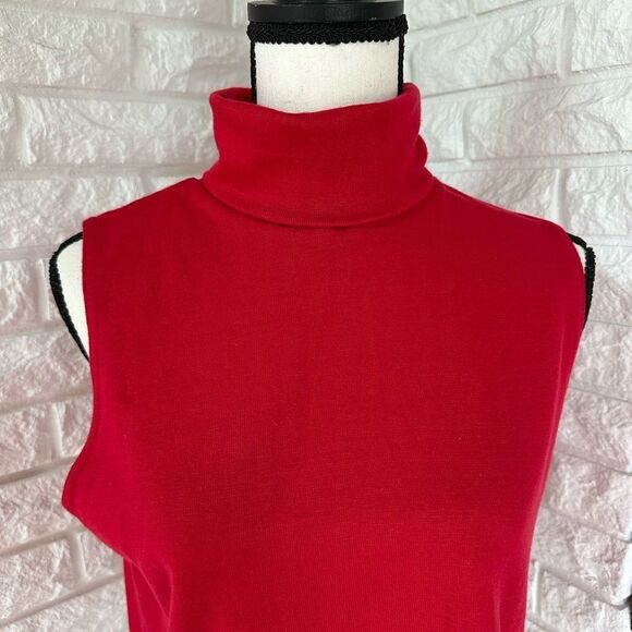 VINTAGE Red Cropped Turtleneck - Picture 2 of 4